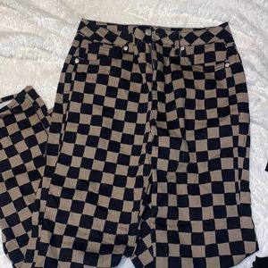 Boyfriend checkered jeans